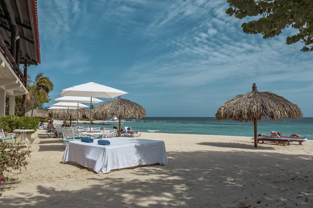 弗洛里斯套房水疗酒店及海滩俱乐部 Piscadera Bay 外观 照片