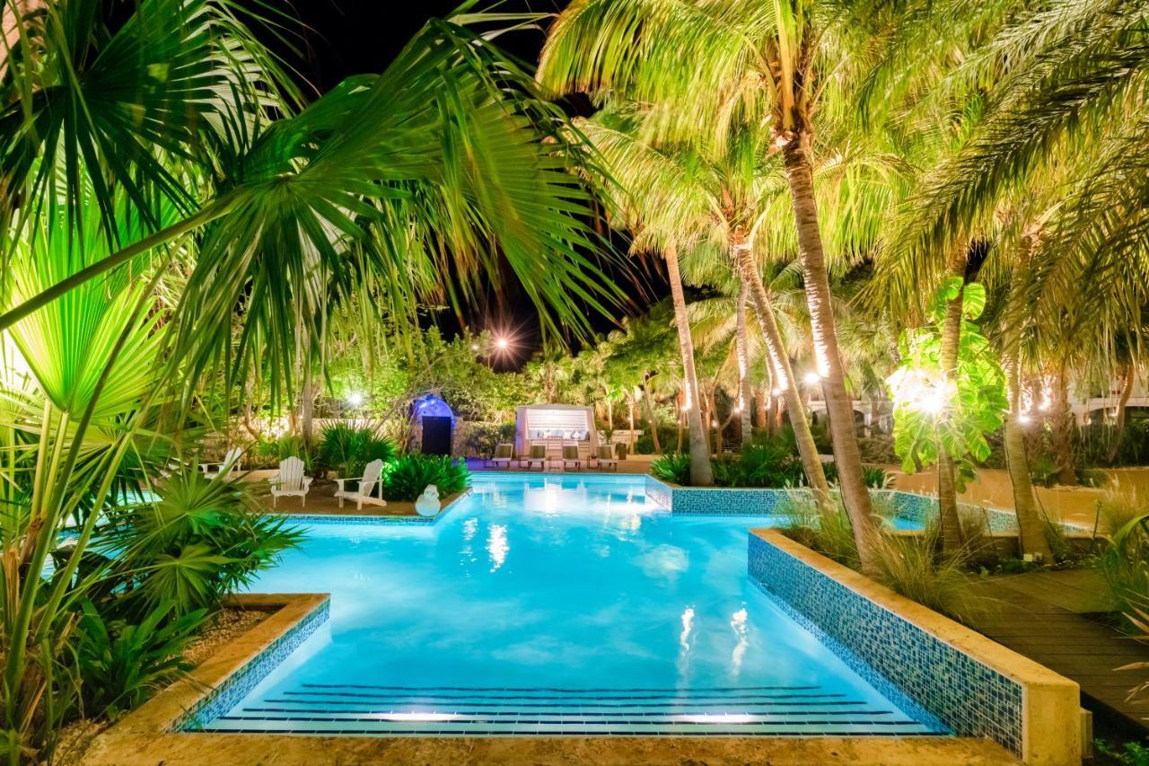 弗洛里斯套房水疗酒店及海滩俱乐部 Piscadera Bay 外观 照片